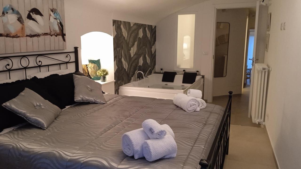 Dimora Di Donna Appartement Monopoli Buitenkant foto